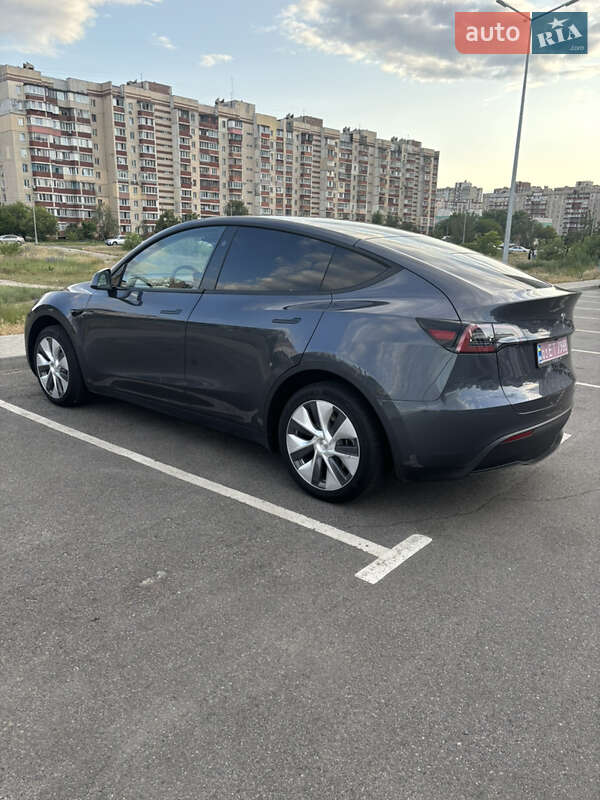 Внедорожник / Кроссовер Tesla Model Y 2023 в 
