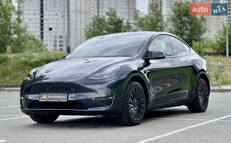 Внедорожник / Кроссовер Tesla Model Y 2024 в Киеве