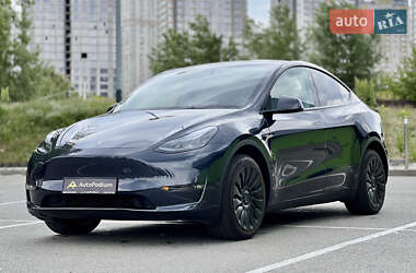 Внедорожник / Кроссовер Tesla Model Y 2024 в 