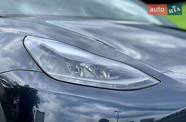 Внедорожник / Кроссовер Tesla Model Y 2024 в 