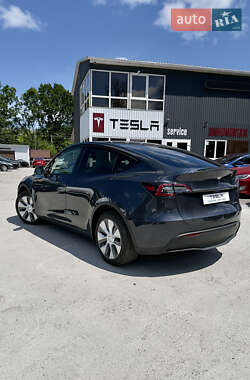 Внедорожник / Кроссовер Tesla Model Y 2024 в 