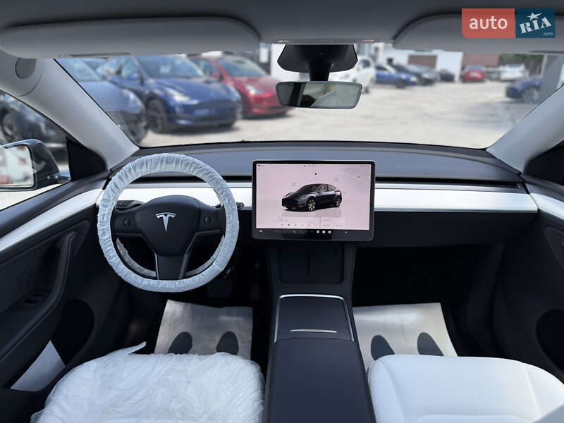 Позашляховик / Кросовер Tesla Model Y 2024 в Вінниці