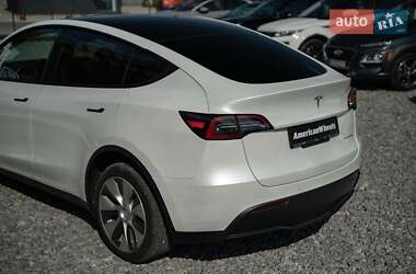 Позашляховик / Кросовер Tesla Model Y 2022 в 