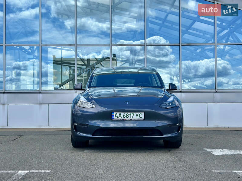 Внедорожник / Кроссовер Tesla Model Y 2023 в Киеве