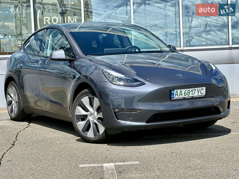 Внедорожник / Кроссовер Tesla Model Y 2023 в Киеве