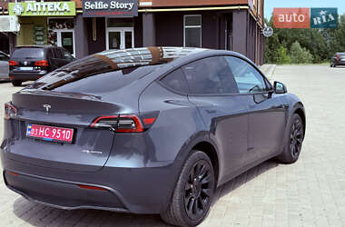 Внедорожник / Кроссовер Tesla Model Y 2022 в 