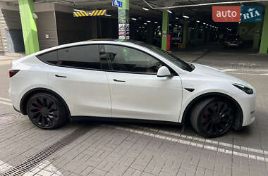 Внедорожник / Кроссовер Tesla Model Y 2022 в 