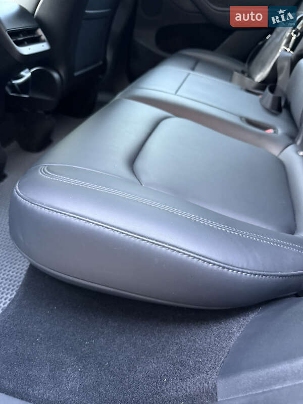 Внедорожник / Кроссовер Tesla Model Y 2022 в Одессе