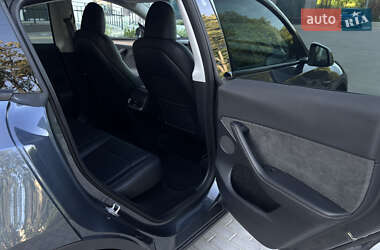 Внедорожник / Кроссовер Tesla Model Y 2022 в 