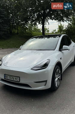 Внедорожник / Кроссовер Tesla Model Y 2023 в 
