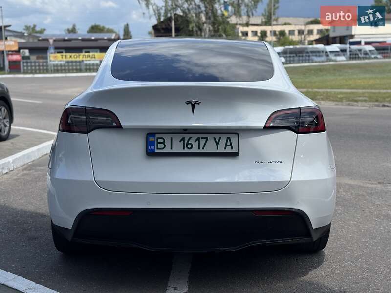 Внедорожник / Кроссовер Tesla Model Y 2021 в Кременчуге