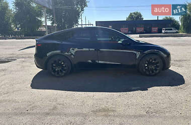 Внедорожник / Кроссовер Tesla Model Y 2020 в 