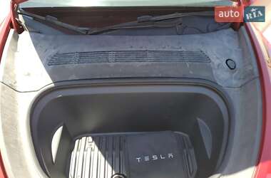 Внедорожник / Кроссовер Tesla Model Y 2021 в 