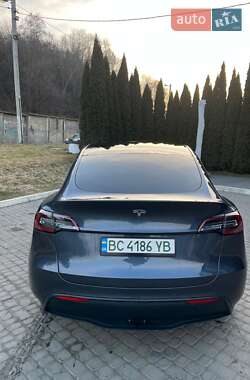 Внедорожник / Кроссовер Tesla Model Y 2020 в 