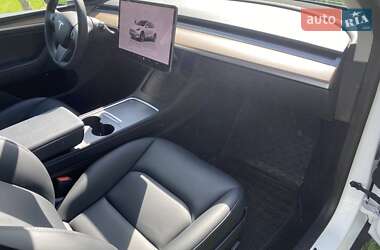 Внедорожник / Кроссовер Tesla Model Y 2023 в 