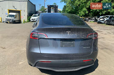 Внедорожник / Кроссовер Tesla Model Y 2023 в 