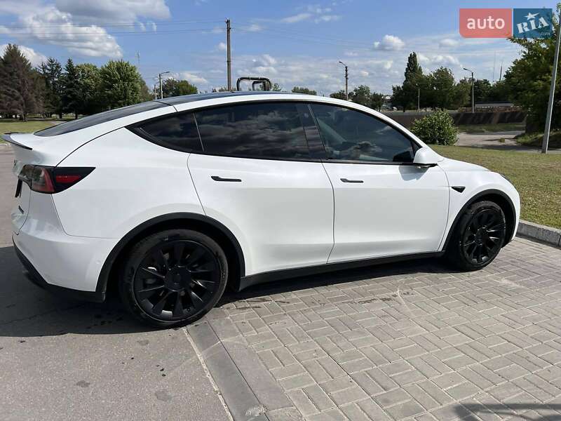 Внедорожник / Кроссовер Tesla Model Y 2020 в Кременчуге