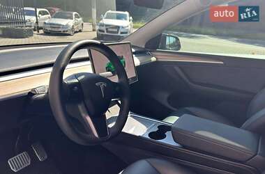 Внедорожник / Кроссовер Tesla Model Y 2023 в 