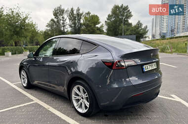 Внедорожник / Кроссовер Tesla Model Y 2023 в 