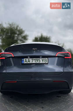 Внедорожник / Кроссовер Tesla Model Y 2023 в 