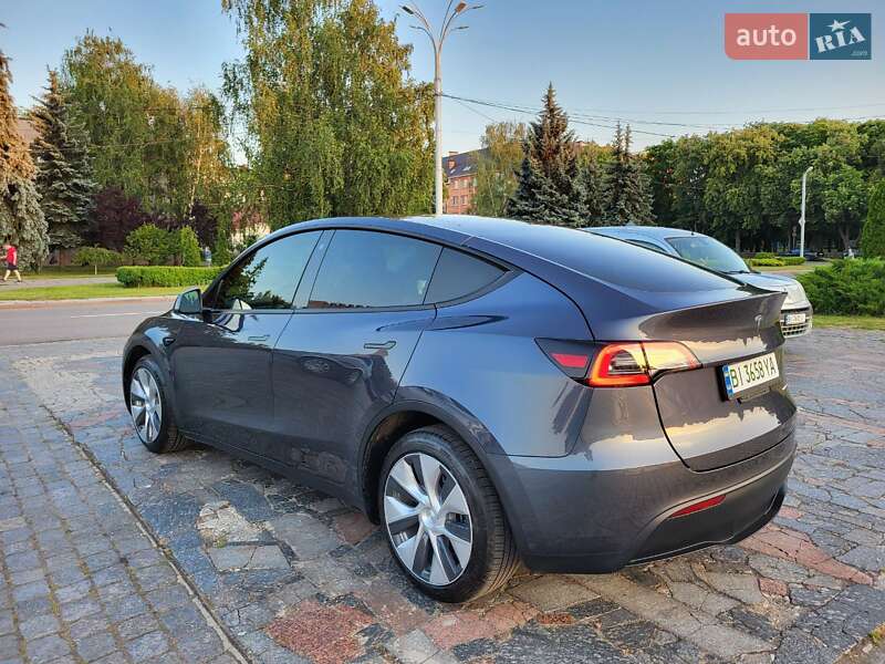 Внедорожник / Кроссовер Tesla Model Y 2022 в Кременчуге