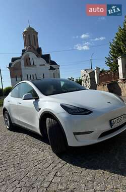 Внедорожник / Кроссовер Tesla Model Y 2022 в 