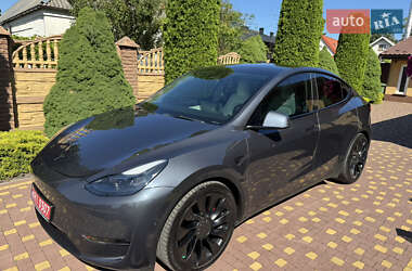 Внедорожник / Кроссовер Tesla Model Y 2022 в 