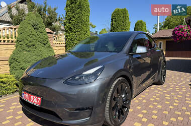 Внедорожник / Кроссовер Tesla Model Y 2022 в 