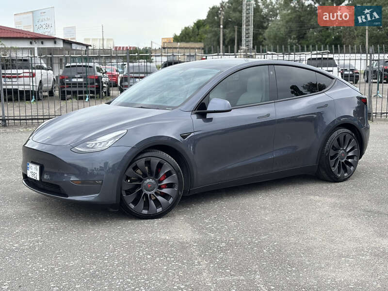 Позашляховик / Кросовер Tesla Model Y 2020 в 