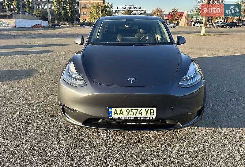 Внедорожник / Кроссовер Tesla Model Y 2021 в Хмельницком