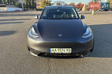 Внедорожник / Кроссовер Tesla Model Y 2021 в 