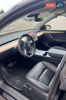Внедорожник / Кроссовер Tesla Model Y 2023 в 