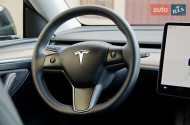 Внедорожник / Кроссовер Tesla Model Y 2022 в 