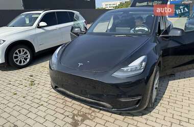 Позашляховик / Кросовер Tesla Model Y 2023 в Ужгороді