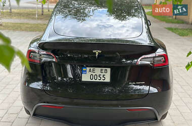 Внедорожник / Кроссовер Tesla Model Y 2021 в 