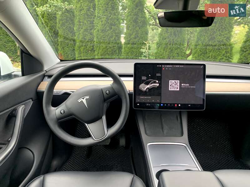 Внедорожник / Кроссовер Tesla Model Y 2021 в Ильинцах