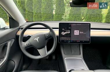 Внедорожник / Кроссовер Tesla Model Y 2021 в 