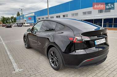 Внедорожник / Кроссовер Tesla Model Y 2024 в Ромнах