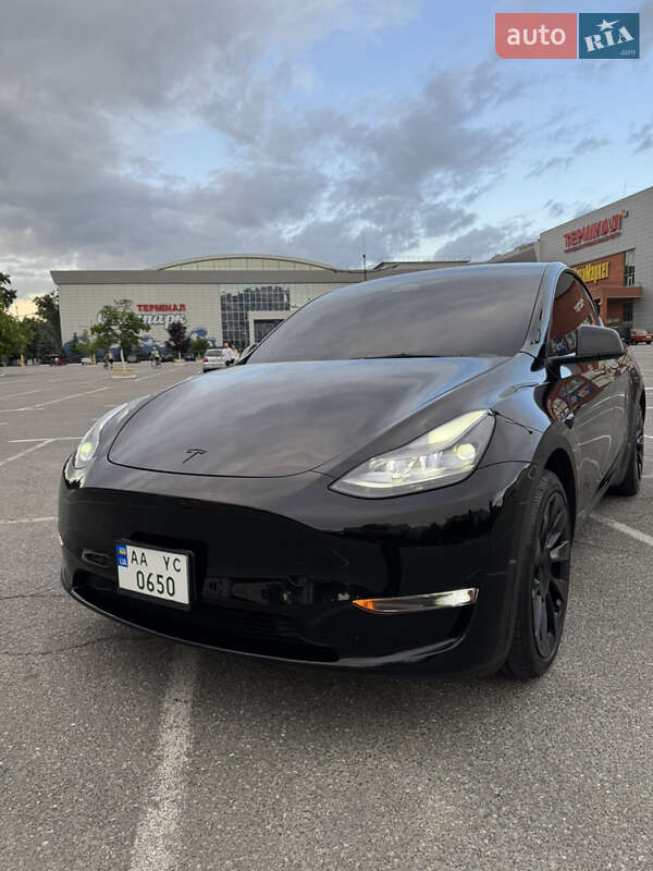 Внедорожник / Кроссовер Tesla Model Y 2022 в Броварах