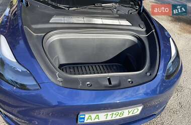 Внедорожник / Кроссовер Tesla Model Y 2023 в 