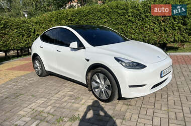 Внедорожник / Кроссовер Tesla Model Y 2021 в 