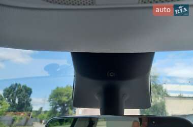 Внедорожник / Кроссовер Tesla Model Y 2022 в 