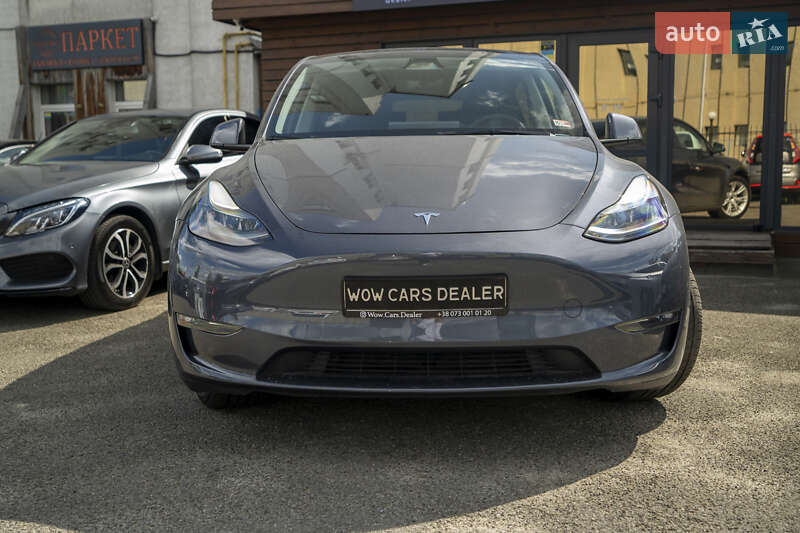 Внедорожник / Кроссовер Tesla Model Y 2023 в Киеве
