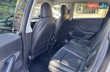 Внедорожник / Кроссовер Tesla Model Y 2022 в 