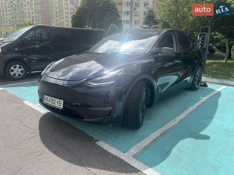 Внедорожник / Кроссовер Tesla Model Y 2022 в 