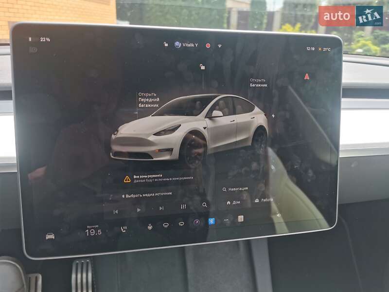 Внедорожник / Кроссовер Tesla Model Y 2022 в Киеве