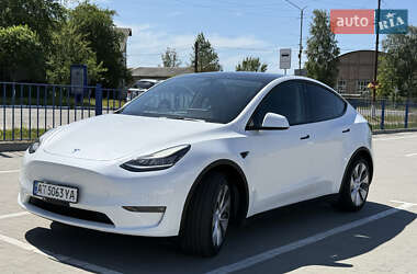 Внедорожник / Кроссовер Tesla Model Y 2021 в 