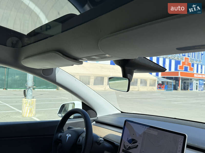 Внедорожник / Кроссовер Tesla Model Y 2021 в Долине