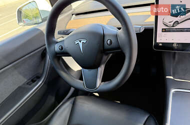Внедорожник / Кроссовер Tesla Model Y 2021 в 