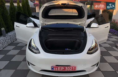 Внедорожник / Кроссовер Tesla Model Y 2022 в 
